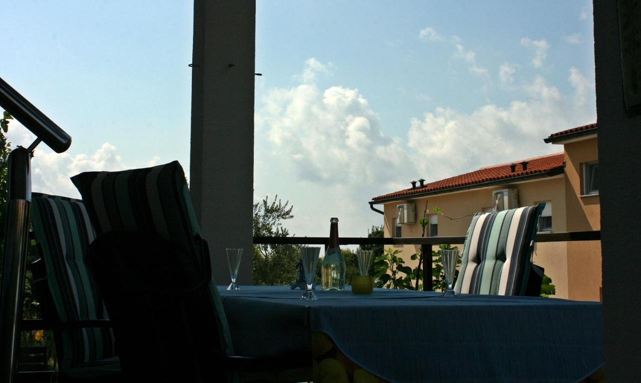 Appartement Dari Воднян Екстериор снимка